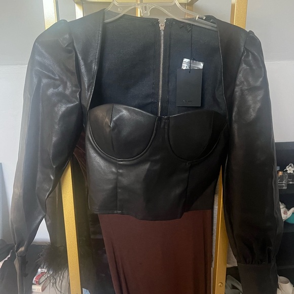 NBD Fia long sleeve top - Picture 2 of 4